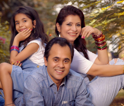 Jennifer Mistry Bansiwal with Her Husband and Daughter