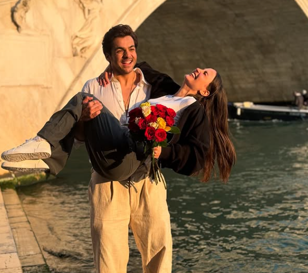 Actress Elli AvrRam with Ashish Chanchlani Actress Elli AvrRam with Ashish Chanchlani